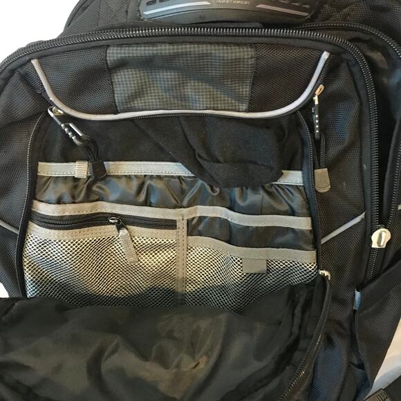 iNorthwest Backpack w Laptop Pad Sleeve - Picture 3 of 7